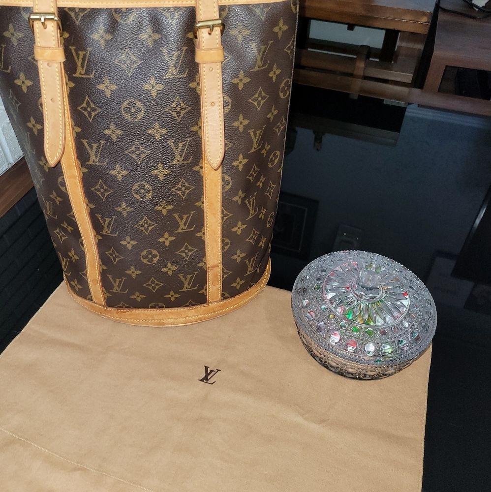 💯 Authentic, Antique Louis Vuitton GM Large Purse